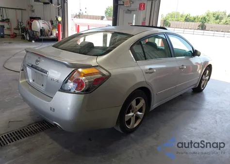 2008 Nissan Altima 3.5Se/3.5Sl из США, поврежденный, VIN 1N4BL21E28N428646